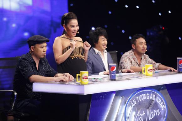 Thu Minh, vợ chồng Thu Minh, bà bầu Thu Minh, Thu Minh sinh con, Thu Minh rời Vietnam Idol 2015, Vietnam Idol 2015 