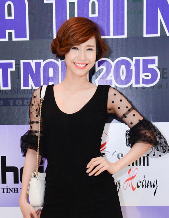 Phan Thu Quyên, Quanh Di, dàn chân dài dự họp báo cuộc thi mẫu và tài năng, mau va tai nang 2015,  Model & Talent phiên bản Việt