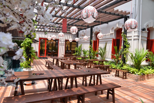 Vương Quốc Tôm, Vương Quốc Tôm khuyến mại, Ẩm thực Sài Gòn