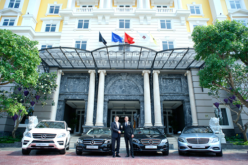 Mercedes Benz, Mercedes-Benz E-Class, Royal Hội An