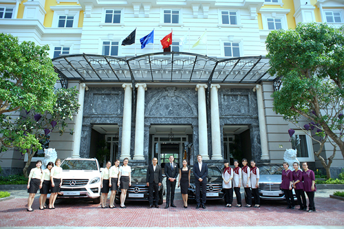 Mercedes Benz, Mercedes-Benz E-Class, Royal Hội An
