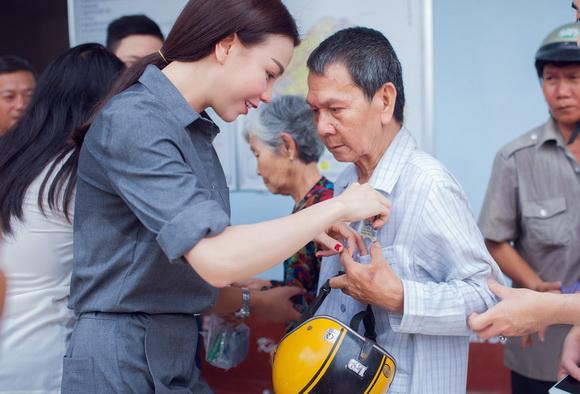 Tra ngoc hang,nguoi mau tra ngoc hang,nguoi dep dat mui tra ngoc hang,tra ngoc hang di tu thien