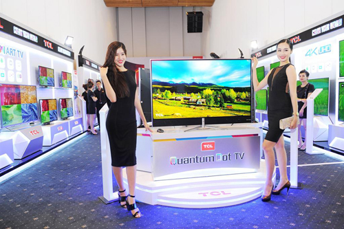 tv-man-hinh-cong-6-ngoisao 3 TV màn hình cong, Tivi TCL, TCL màn hình cong