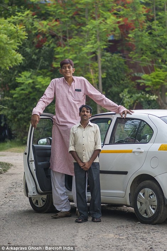 chàng trai cao nhất, cao nhất Ấn Độ, kỳ lạ, chuyện lạ, tin ngôi sao