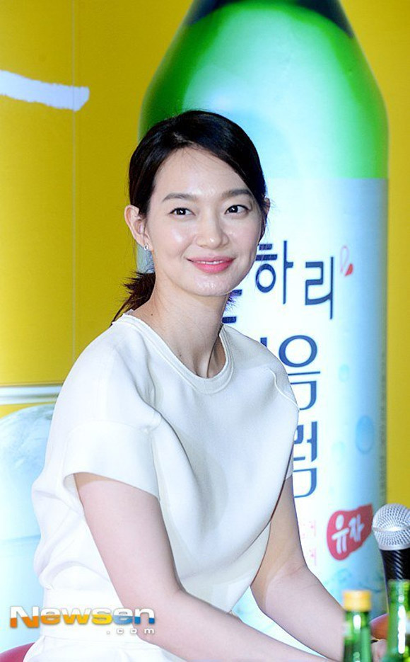 Shin Min Ah,Shin Min Ah trẻ trung,Shin Min Ah tại sự kiện