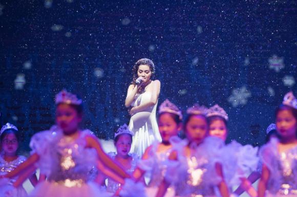 Ngọc Anh, ca sĩ Ngọc Anh, Nữ hoàng Opera, Ngọc Anh tự tin khoe mặt mộc, Ngọc Anh bên con gái 7 tuổi