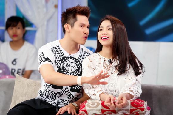 Tra ngoc hang,nguoi dep tra ngoc hang,tra ngoc hang gap cuop,chuong trinh bua trua vui ve