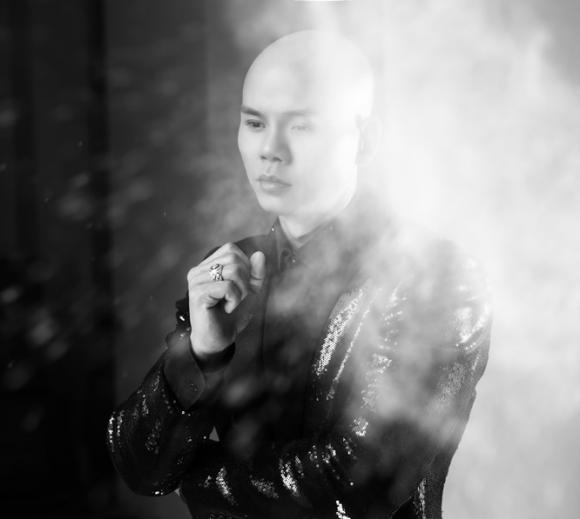Phan Đinh Tùng, Phan Đinh Tùng phát hành CD, Album Phan Đinh Tùng, nhạc xưa, riêng một góc trời, Phan Đinh Tùng hát nhạc xưa, tin ngôi sao
