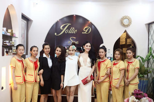 huynh-thuy-anh-46-7-ngoisao 3 Huỳnh Thúy Anh, Jollie D Spa, Thẩm mỹ cao cấp, Thẩm mỹ không phẫu thuật