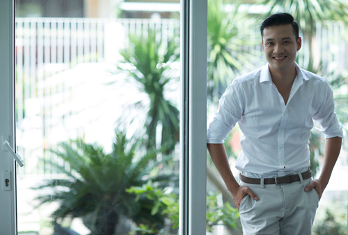 Tivi LG Super Ultra HD 4K, Đạo diễn Khải Anh, Tivi LG