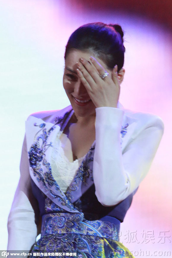 Trương Hinh Dư,Trương Hinh Dư khoe eo bé,Trương Hinh Dư và Lý Thần
