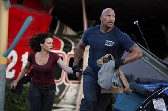 dien vien Dwayne Johnson, Dwayne Johnson, Dwayne Johnson dong phim, bo phim khe nut san andreas, khe nut san andreas
