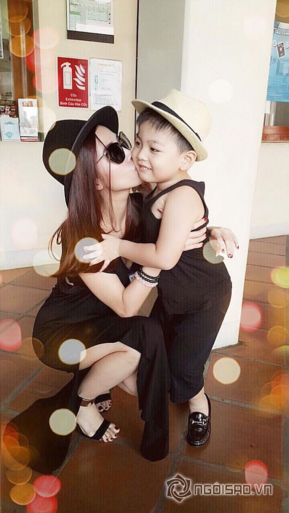 Mai Hồ,Mai Hồ và Dương Triệu Vũ,Mai Hồ tình tứ với Dương Triệu Vũ