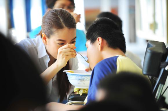 Trương Ngọc Ánh, vợ cũ Trần Bảo Sơn, nữ diễn viên Hương Ga, Trương Ngọc Ánh giản dị, Trương Ngọc Ánh để mặt mộc, 