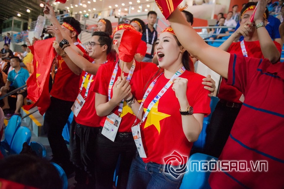 Tu anh,a hau tu anh,hoa hau viet nam 2012,dai su seagame 28 tu anh,tu anh phan khich