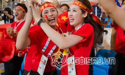 Tu anh,a hau tu anh,hoa hau viet nam 2012,tu anh ben len,tu anh lam dai su sea games 28