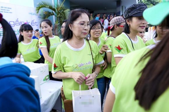 Đàm Vĩnh Hưng, gắn kết yêu thương, Đàm Vĩnh Hưng đi từ thiện, nghệ sĩ từ thiện, tin ngôi sao, tin ngoi sao