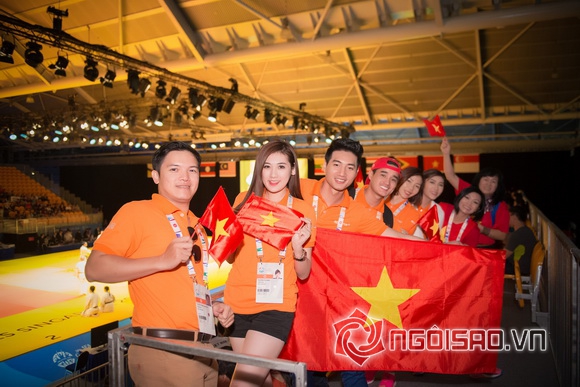 Phuong thanh,ca si phuong thanh,phuong thanh bat khoc,sea games 28,dai su sea games 28