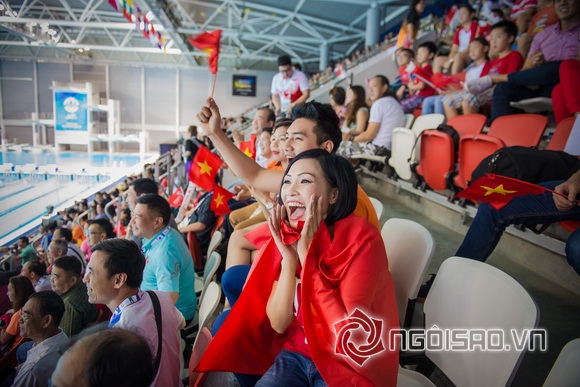Phuong thanh,ca si phuong thanh,phuong thanh bat khoc,sea games 28,dai su sea games 28