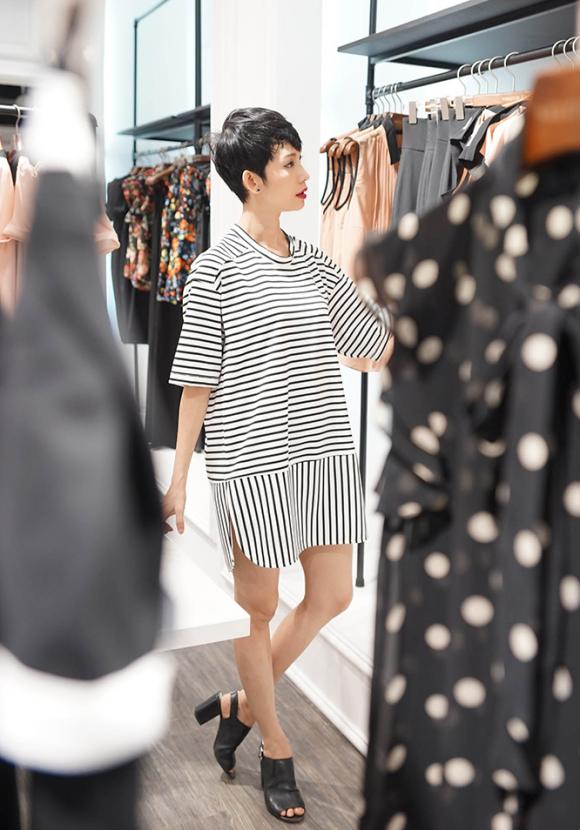 Mẹ con Xuân Lan tung tăng đi dự khai trương, Xuân Lan, siêu mẫu Xuân Lan, Đàm Vĩnh Hưng, ông hoàng nhạc Việt, Mr, Đàm, 