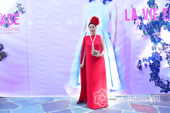 Linh Nga, Linh Nga toả sáng tại Beverly Hills, La Vie En Rose