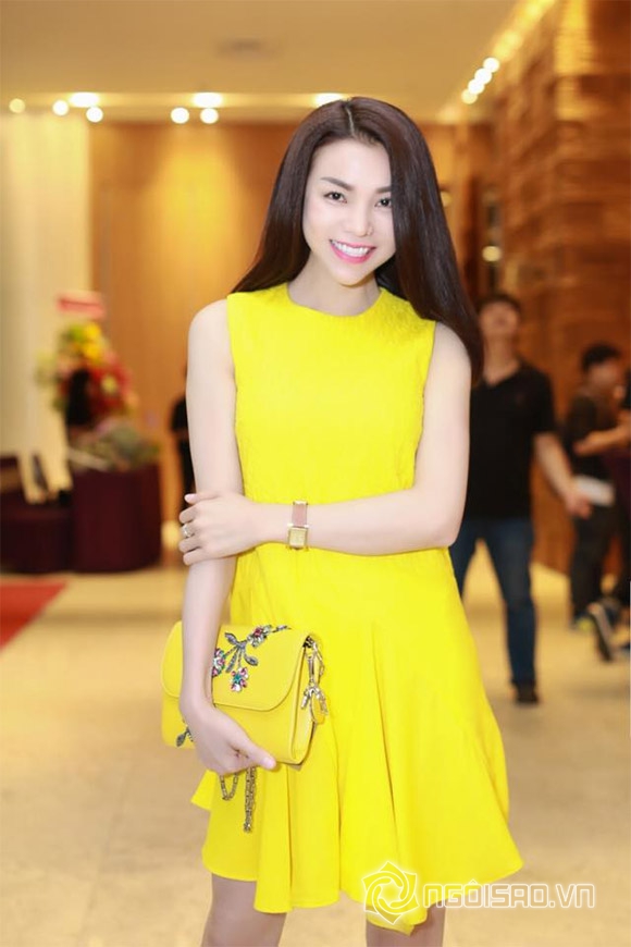 Trà Ngọc Hằng,Trà Ngọc Hằng ảnh thời xưa,gu thời trang của Trà Ngọc Hằng