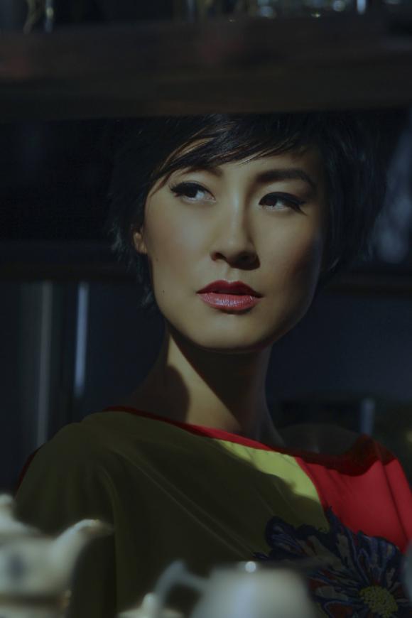 Kathy Uyên, diễn viên Kathy Uyên, nữ diễn viên Việt kiều, Kathy Uyên đóng cảnh nóng, Kathy Uyên cảnh nóng dễ như việc ăn ngủ
