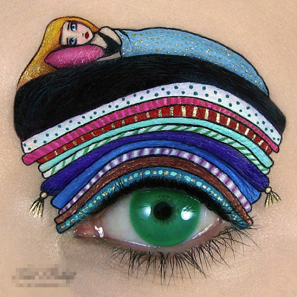 tác phẩm nghệ thuật trên mí mắt,vẽ tác phẩm nghệ thuật trên mí mắt,cô gái Tal Peleg