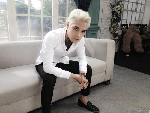 Trung Tự, Lâu nay em sống cho riêng mình, Ca sĩ Trung Tự