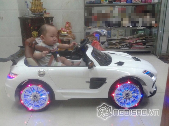con trai Tuấn Hưng,Su Hào,Khánh Anh,con trai Tuấn Hưng cứng cáp,con trai Tuấn Hưng lái ô tô,Tuấn Hưng,Hương Baby