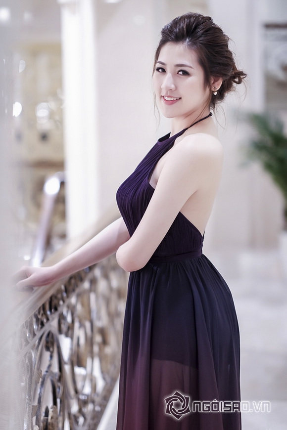 A hau tu anh,hoa hau viet nam 2012,tu anh khoe vai tran quyen ru,tu anh ngot ngao