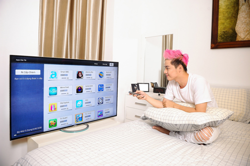 Thanh Duy, Tivi TCL, Gương mặt thân quen, Tivi màn hình cong