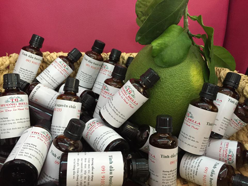thuong-bella-17-6-ngoisao 3 Thương Bella hair spa, Thương Bella, Tinh dầu bưởi, Tóc mềm mượt