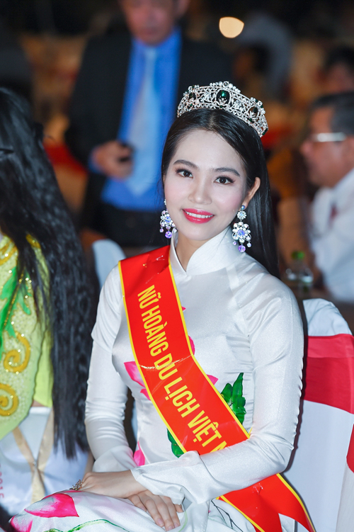 Nữ hoàng Du lịch Việt Nam, Dương Kim Ánh, Tuần lễ Du lịch xanh ĐBSCL năm 2015, Sao việt, Sao Viet
