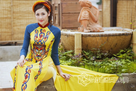 Tu anh,a hau tu anh,a hau 1 viet nam 2012,hoa hau viet nam 2012,tu anh hoa co tam,tu anh dien ao dai