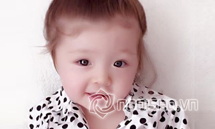 Cadie, Cadie đi ăn hàng, Cadie và mẹ, Elly Trần, mẹ Cadie, con gái Elly Trần, tin ngoi sao
