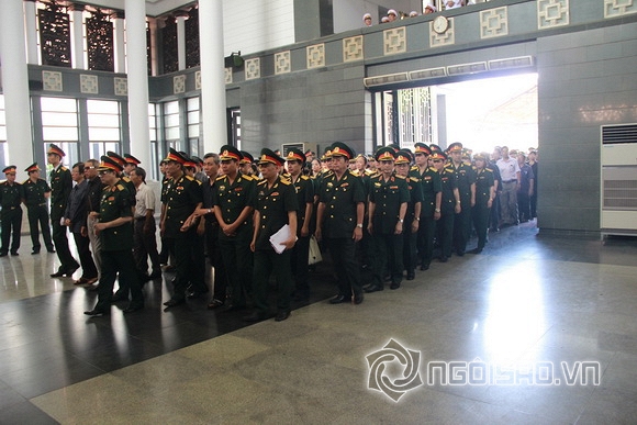 đám tang nhạc sĩ An Thuyên,nhạc sĩ An Thuyên qua đời,gia đình nhạc sĩ An Thuyên làm lễ tụng kinh,trực tiếp đám tang nhạc sĩ An Thuyên, dam tang nhac sy an thuyen