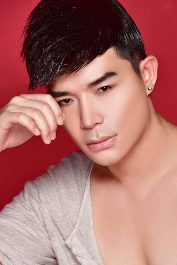Nathan Lee, Ông hoàng Opera, Quý ông hát tình ca, Nathan Lee khoe ngực vạm vỡ, Nathan Lee đầy mê hoặc
