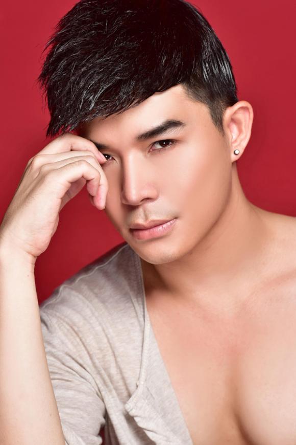 Nathan Lee, Ông hoàng Opera, Quý ông hát tình ca, Nathan Lee khoe ngực vạm vỡ, Nathan Lee đầy mê hoặc