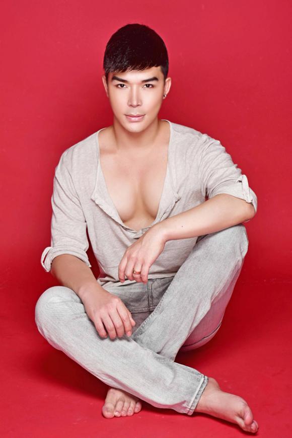 Nathan Lee, Ông hoàng Opera, Quý ông hát tình ca, Nathan Lee khoe ngực vạm vỡ, Nathan Lee đầy mê hoặc