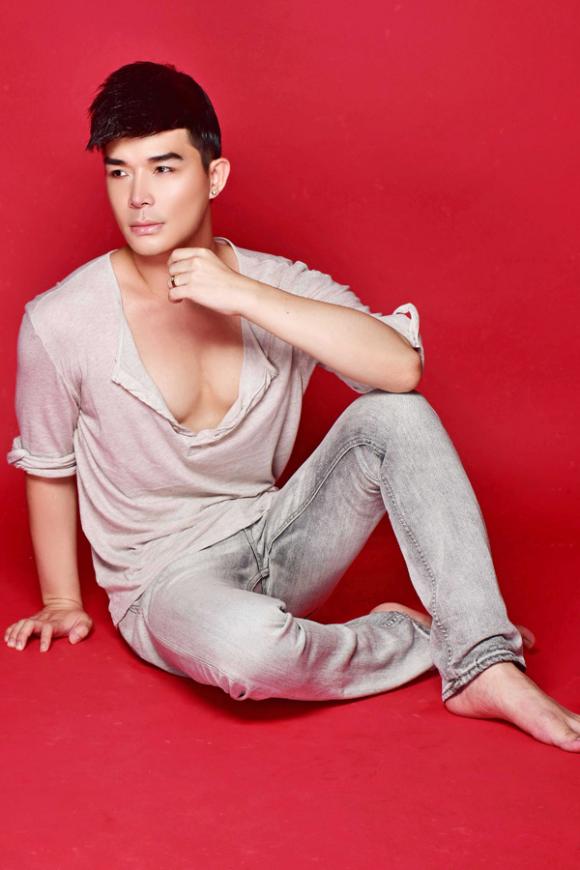 Nathan Lee, Ông hoàng Opera, Quý ông hát tình ca, Nathan Lee khoe ngực vạm vỡ, Nathan Lee đầy mê hoặc