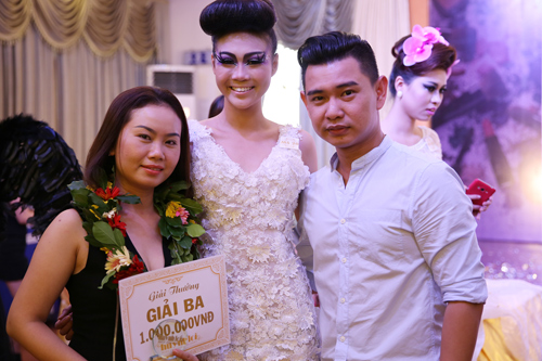 Chuyên viên trang điểm Huỳnh Lợi, Trang điểm cô dâu, Lớp học trang điểm