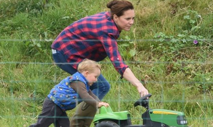 Công nương Kate,Kate Middleton,Công nương Kate mang thai lần 3,nước Anh xôn xao Công nương Kate mang thai,Hoàng gia Anh,Công nương Kate ốm nghén