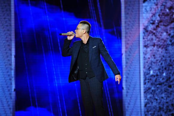 Thu Phương, Huấn luyện viên Thu Phương, Giọng hát Việt 2015, Thu Phương - Tuấn Hưng loại hai học trò, vòng liveshow Giọng hát Việt 2015