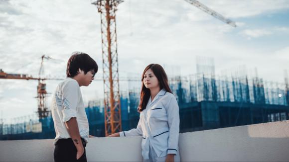 Bùi Anh Tuấn, Hoàng tử hát tình ca, học trò Hà Hồ, Bùi Anh Tuấn hôn bạn gái, Bùi Anh Tuấn buông
