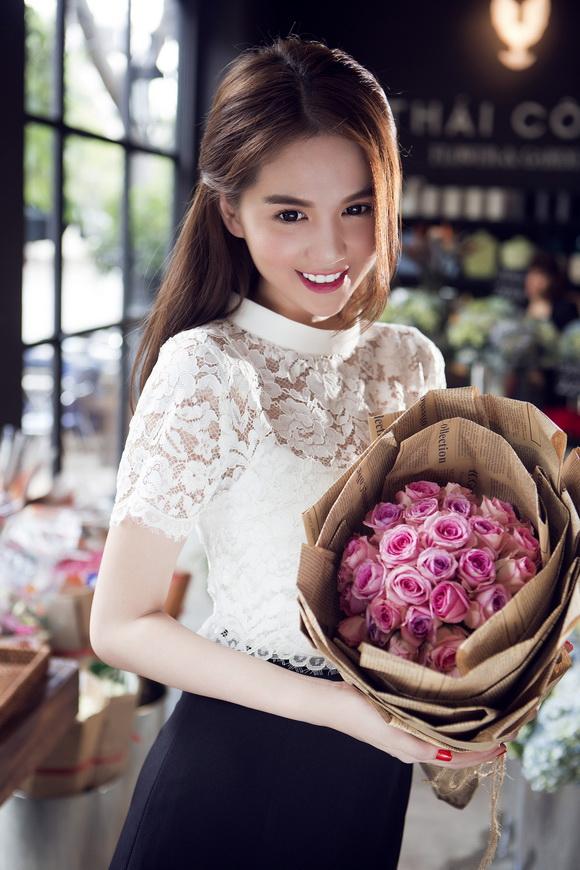 Ngoc trinh,nu hoang noi y ngoc trinh,ngoc trinh nu tinh,ngoc trinh phoi do tinh te,thoi trang ngoc trinh