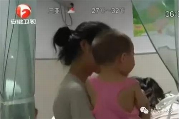 Bé 4 tuổi và mẹ bị bệnh phụ khoa vì tắm ở bể bơi, bị bệnh phụ khoa vì tắm ở bể bơi, chú ý khi bơi, tin ngôi sao