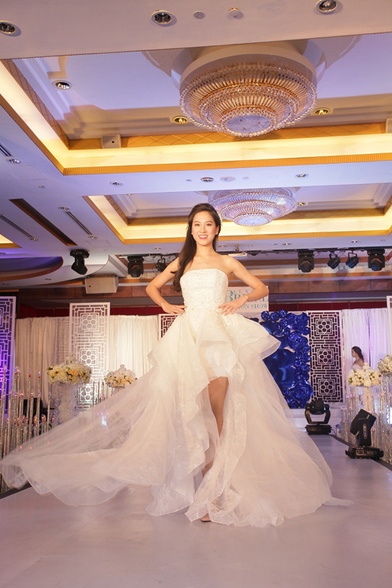 Sposa, sieu mau Ha Phuong, vay cuoi mua moi 2015, trien lam cuoi, Hà Phương