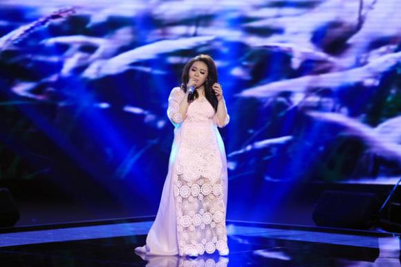 Mỹ Tâm, Họa mi tóc nâu, Huấn luyện viên Mỹ Tâm, Mỹ Tâm thay đổi diện mạo cho hit Sơn Tùng M-TP, Giọng hát Việt 2015, vòng Liveshow