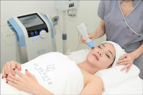 bb-thanh-mai-217-5-ngoisao 0 Trẻ hóa da, Công nghệ sóng cao tần, BB Thanh Mai, Xóa nhăn
